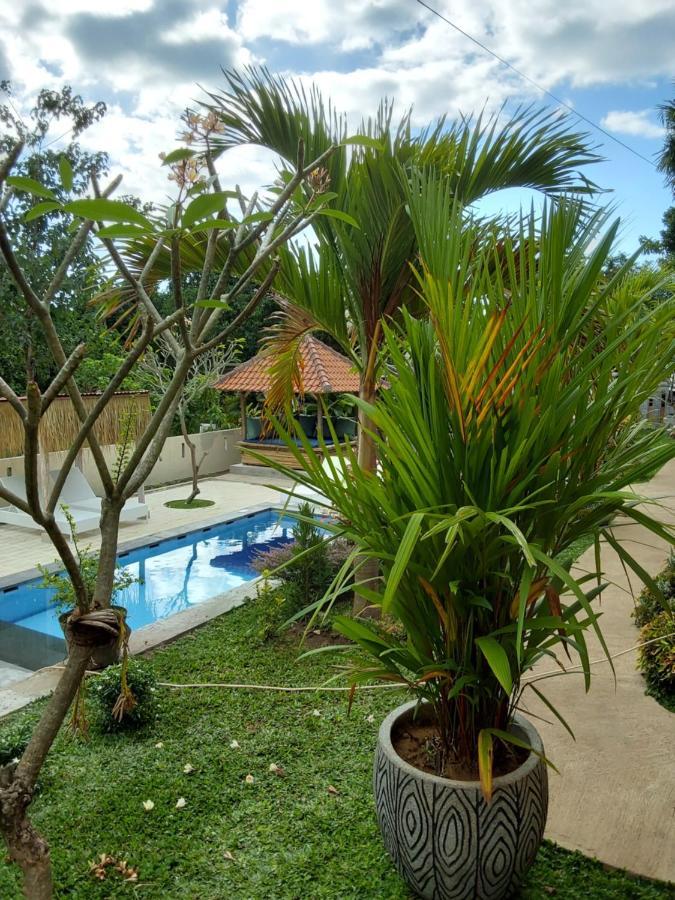 Okaoki Homestay Amed Exterior foto