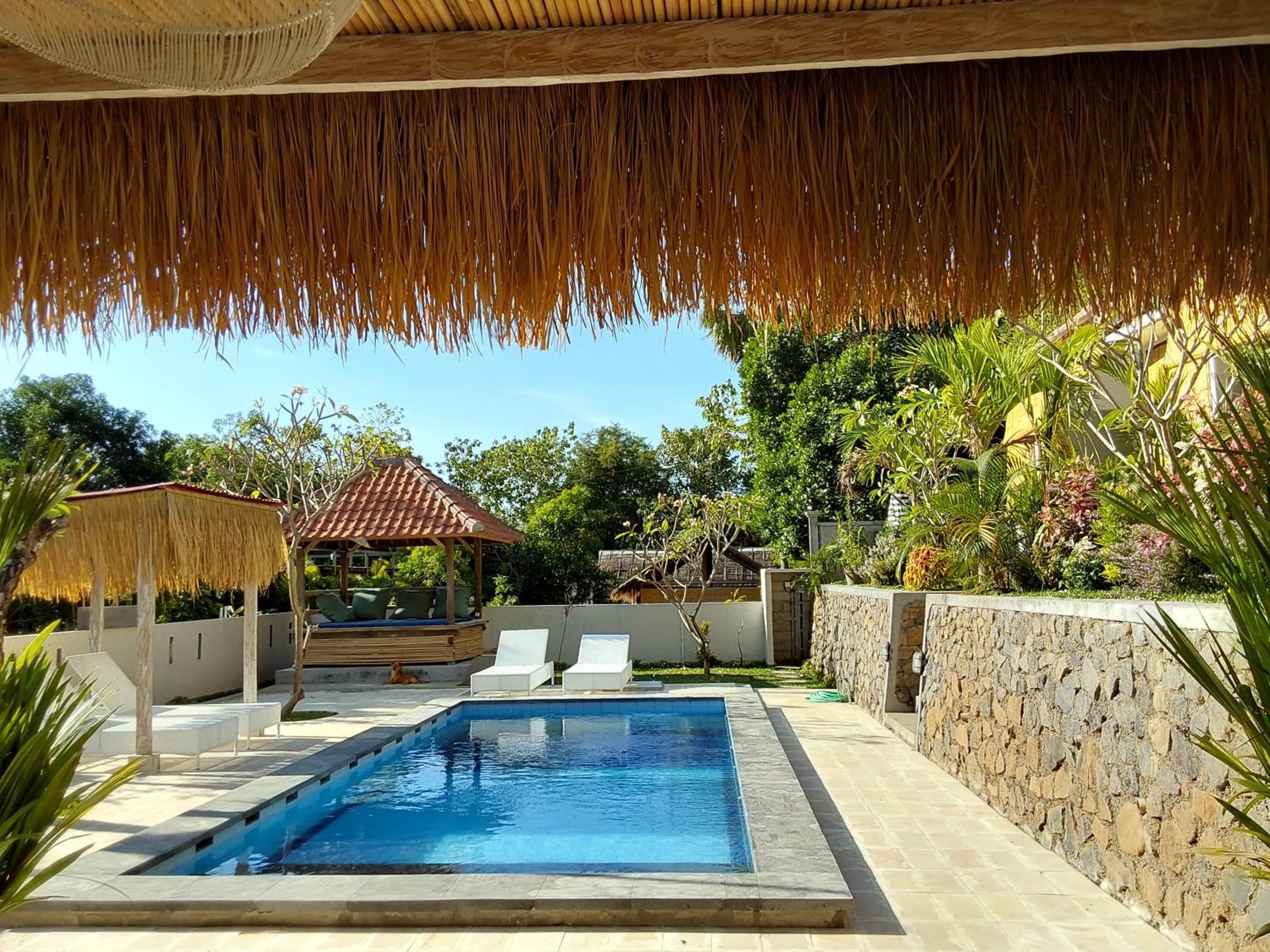 Okaoki Homestay Amed Exterior foto
